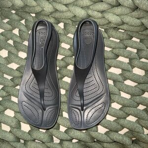CROCS Women's Dark Gray Sandals